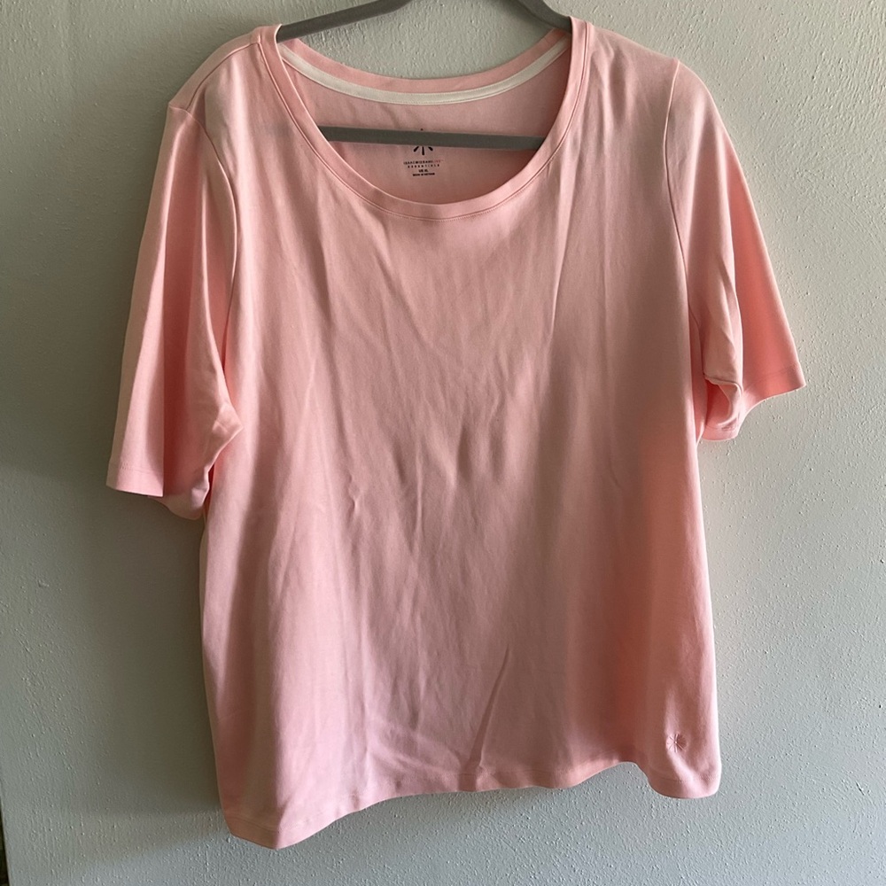 Isaac Mizrahi Light Pink Short Sleeve Tee